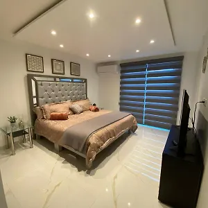  Apartment Marina Del Sol Directly On The Ocean 102